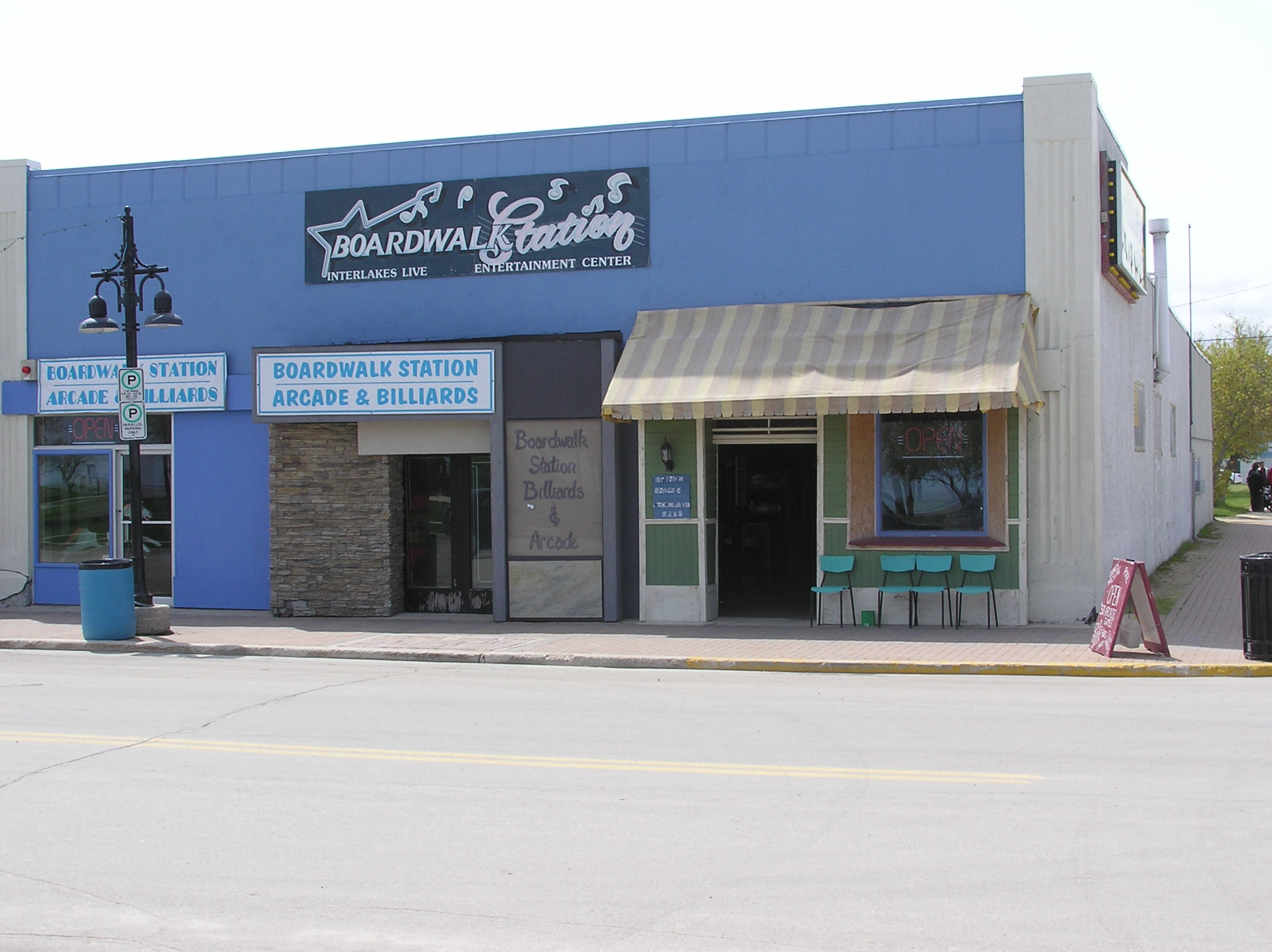 Winnipeg Beach Plaza HOME